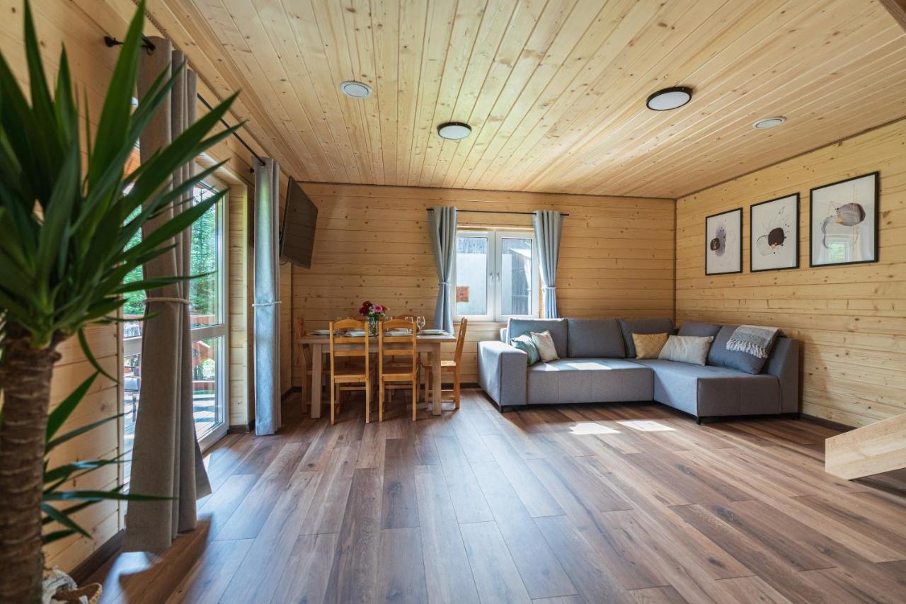 Ferienwohnung Roztoczanska Ostoja Adamow  Exterior foto